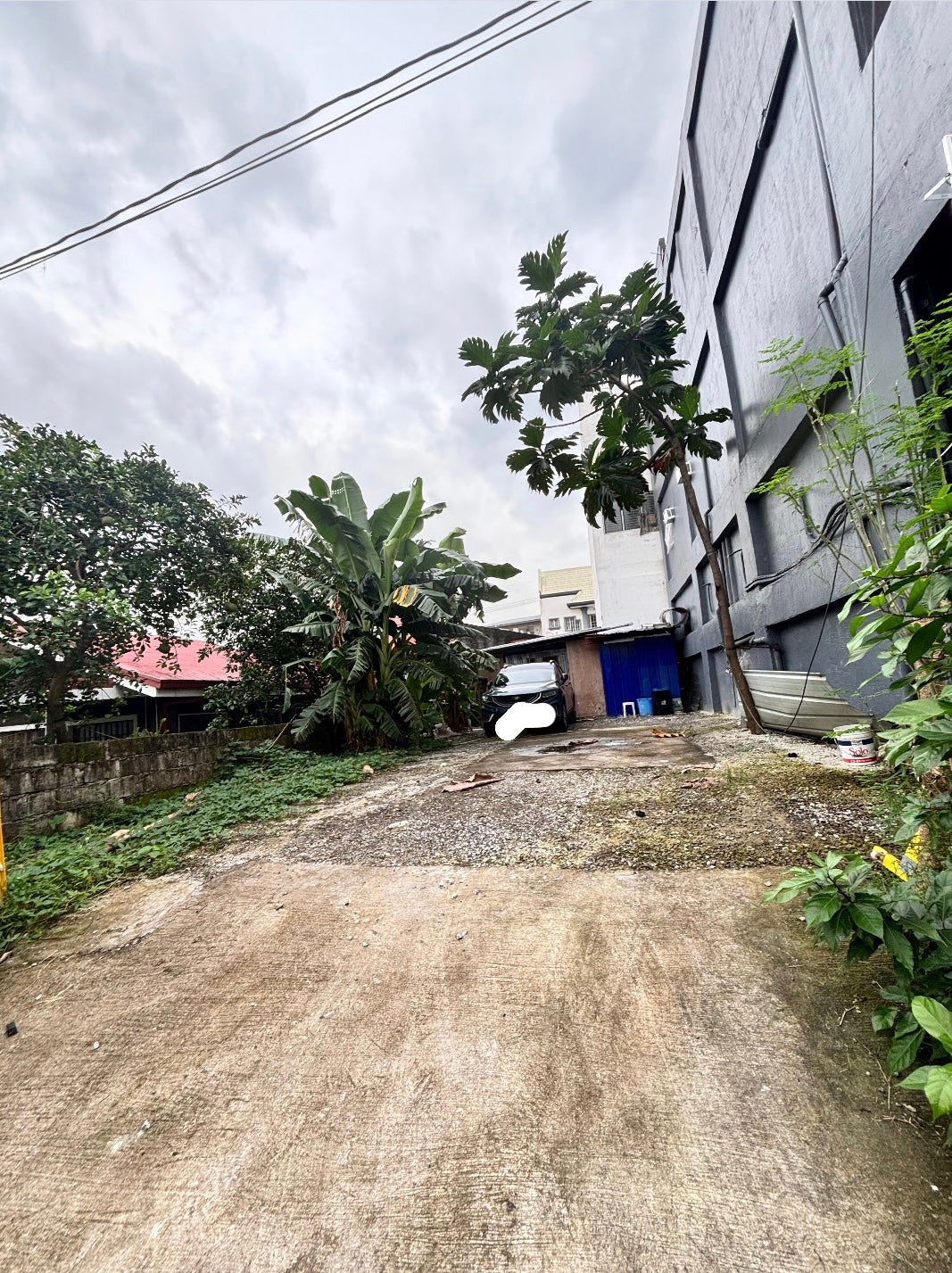 Roshe Entertainment Studio