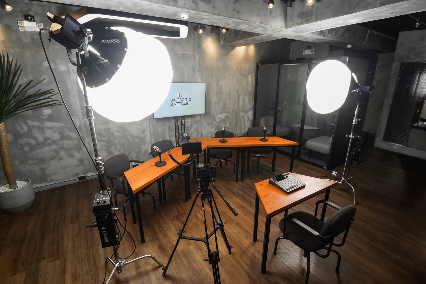 Creator StudioSpace @ The Awesome Space