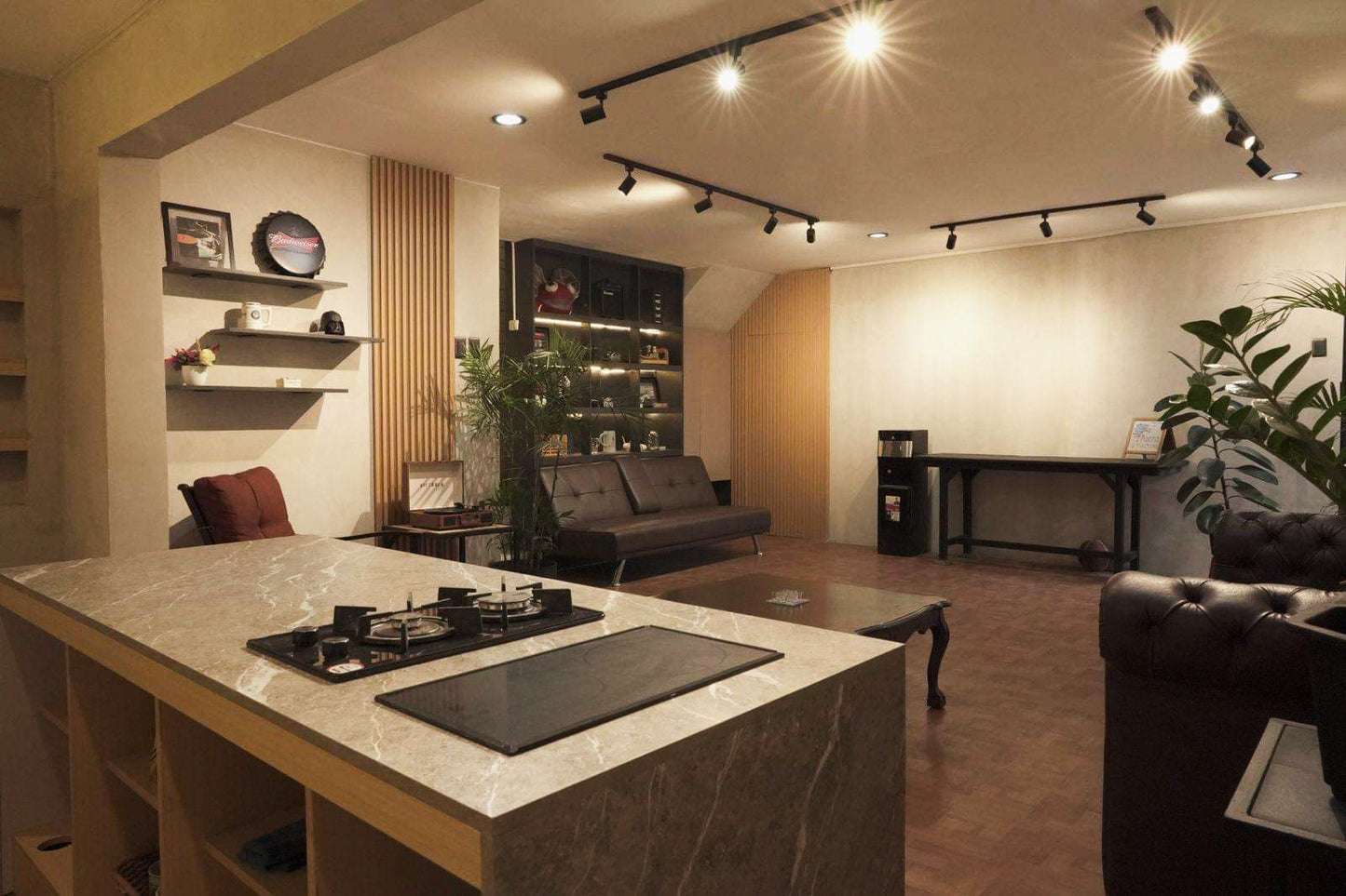 Whole Building (White, Kitchen & Lounge Studio) @ Narra Studios