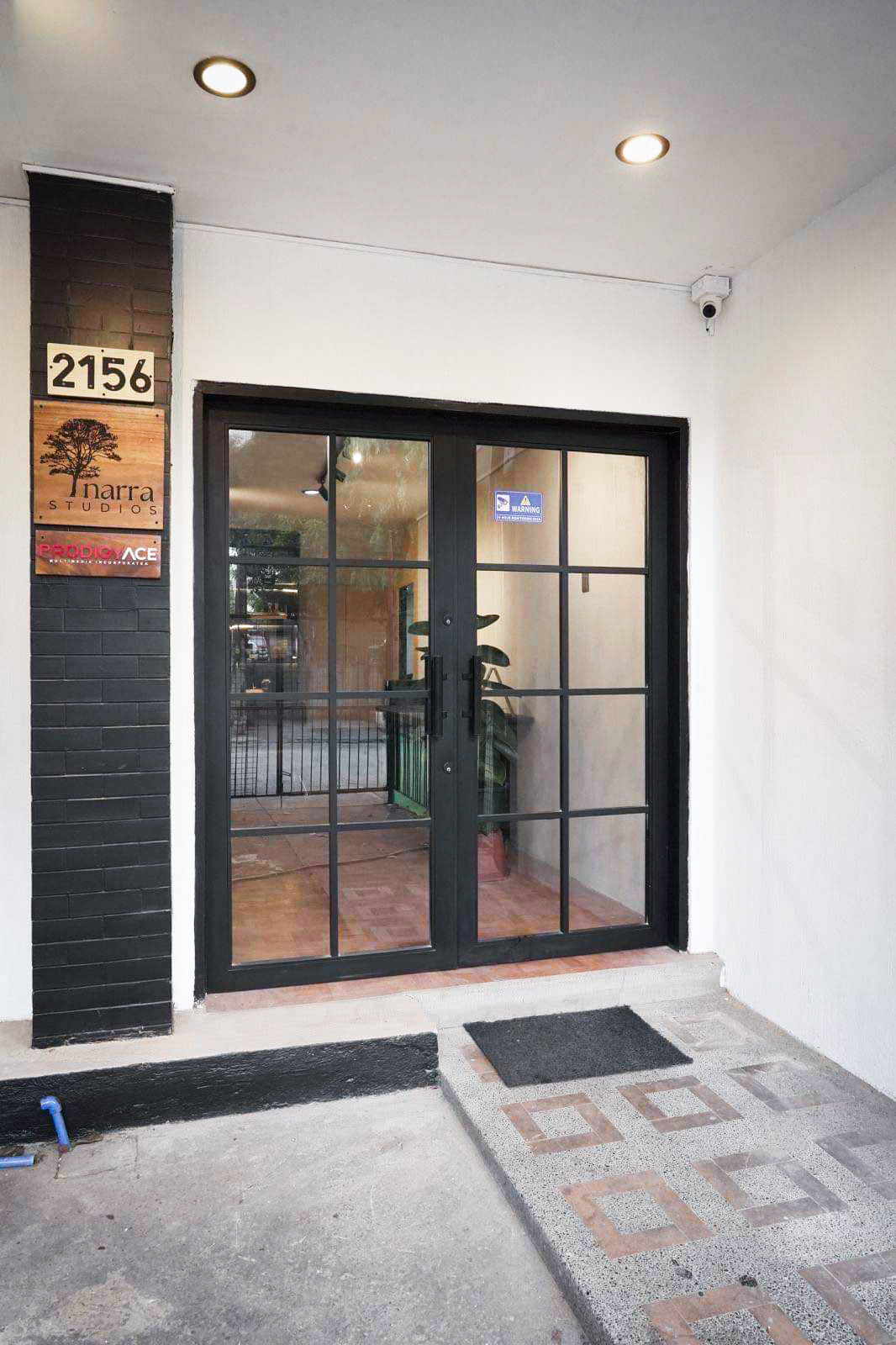 Whole Building (White, Kitchen & Lounge Studio) @ Narra Studios