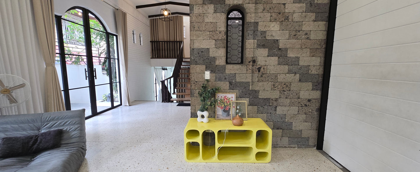 Living Room + Dressing Room @ B&B Studios