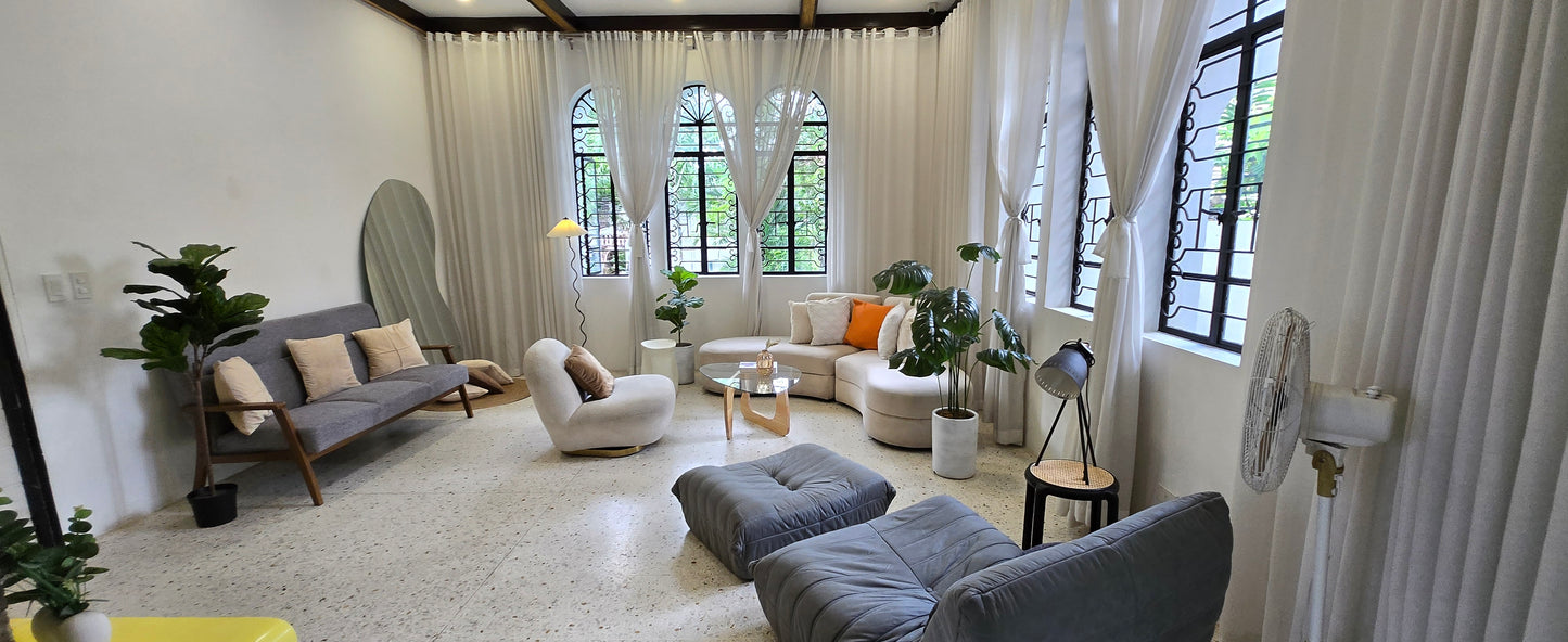 Living Room + Dressing Room @ B&B Studios