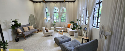 Living Room + Dressing Room @ B&B Studios