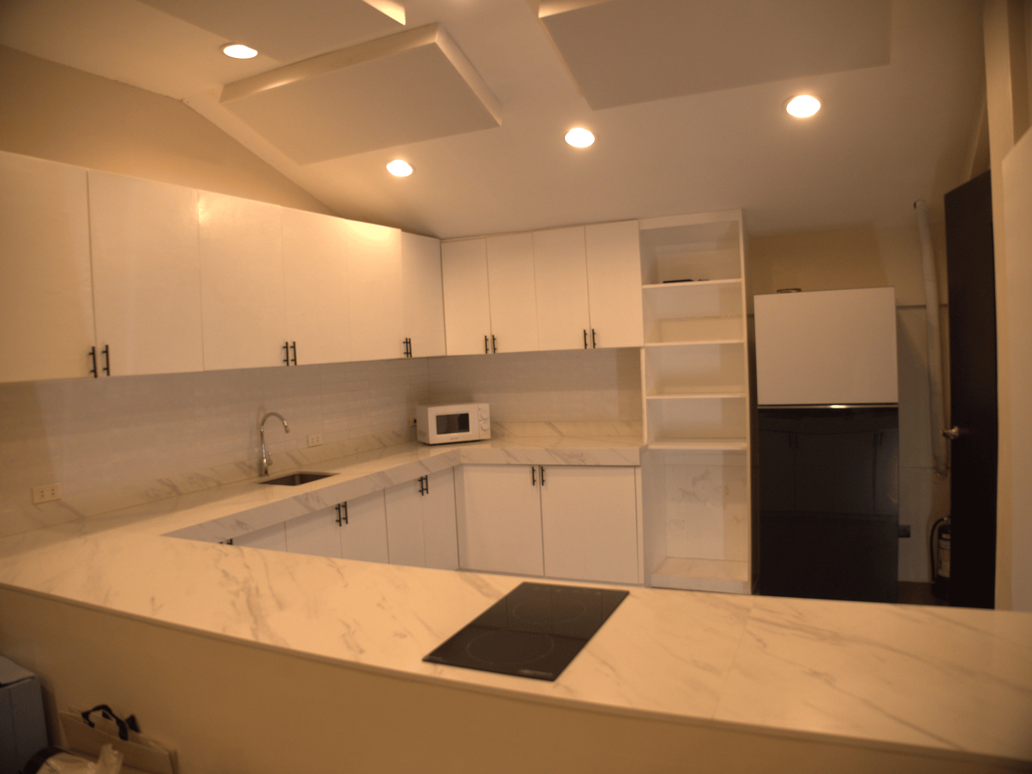 Studio Blanca (Kitchen Studio) @ Lucca Creatives