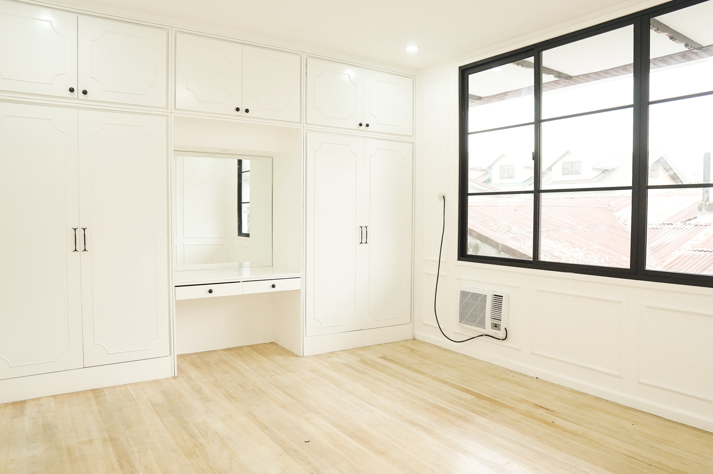 Concept Room 1 + Bathroom @ B&B Studios