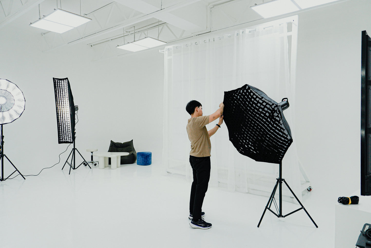 Seasons Studio @ Steps and Stories Photography Studio