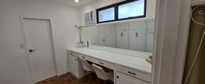 Living Room + Dressing Room @ B&B Studios